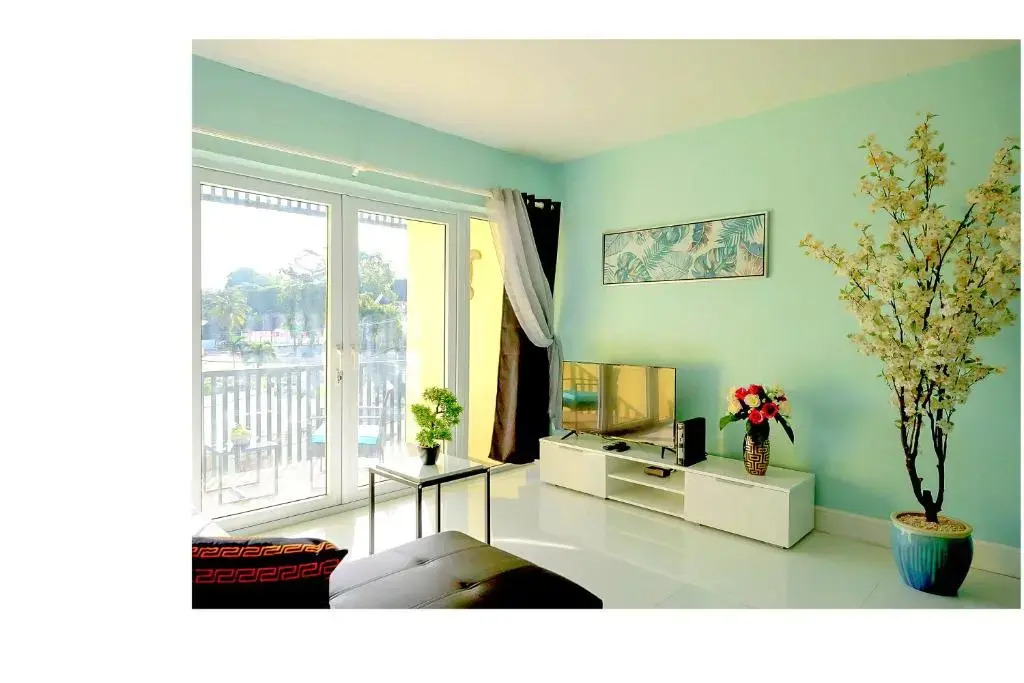 Lovely Apt Near Beach,Downtown,24hr Security,Pool