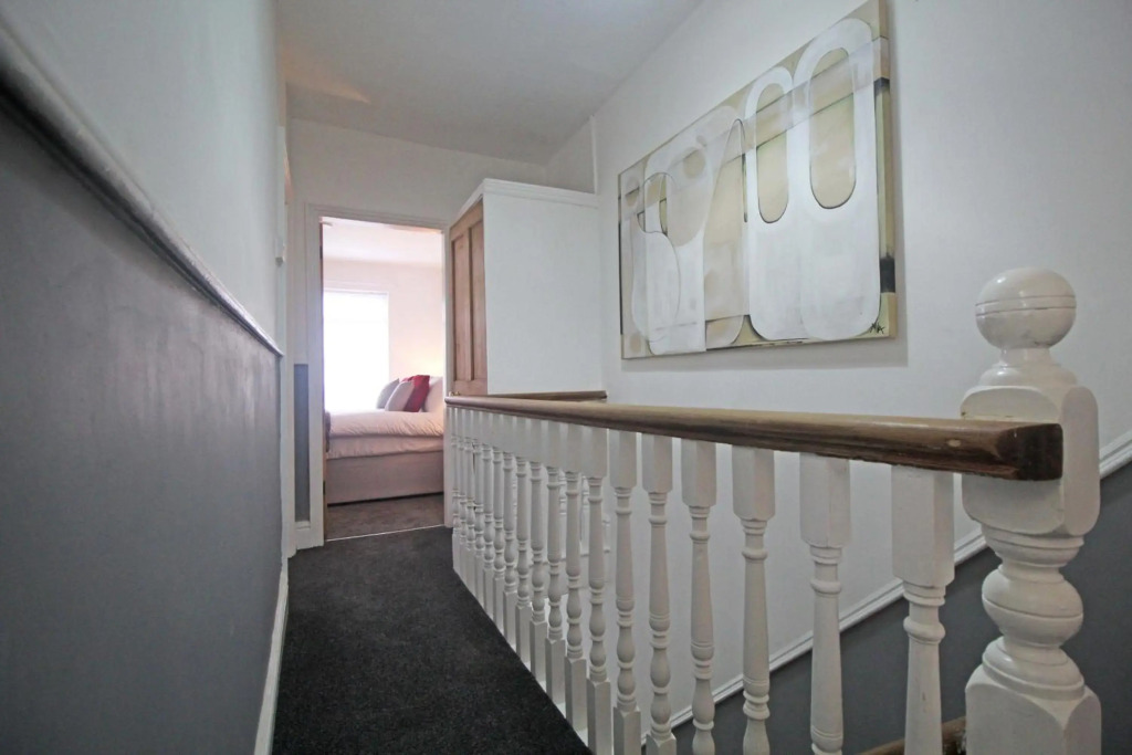 Panton Road - Modern Classic Terrace - Sleeps 12
