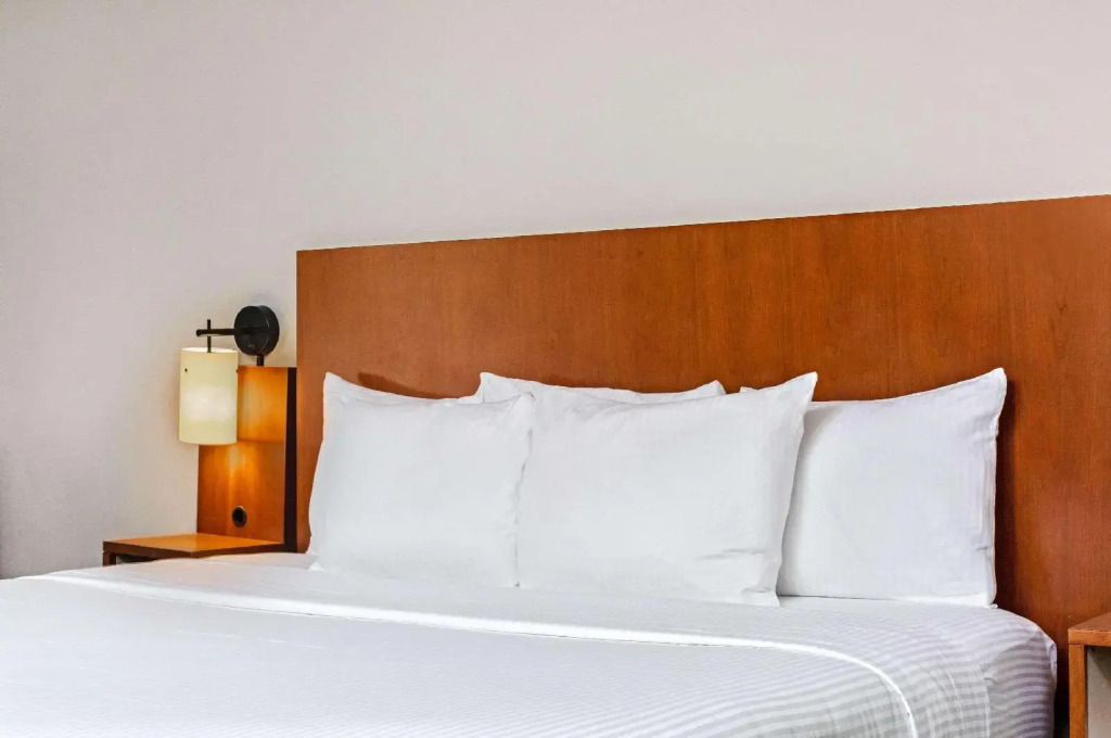 La Quinta Inn & Suites Miami Cutler Ridge