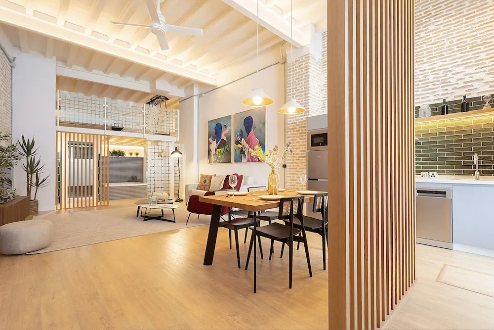 Luxury Loft in Seville Center Santas Patronas V