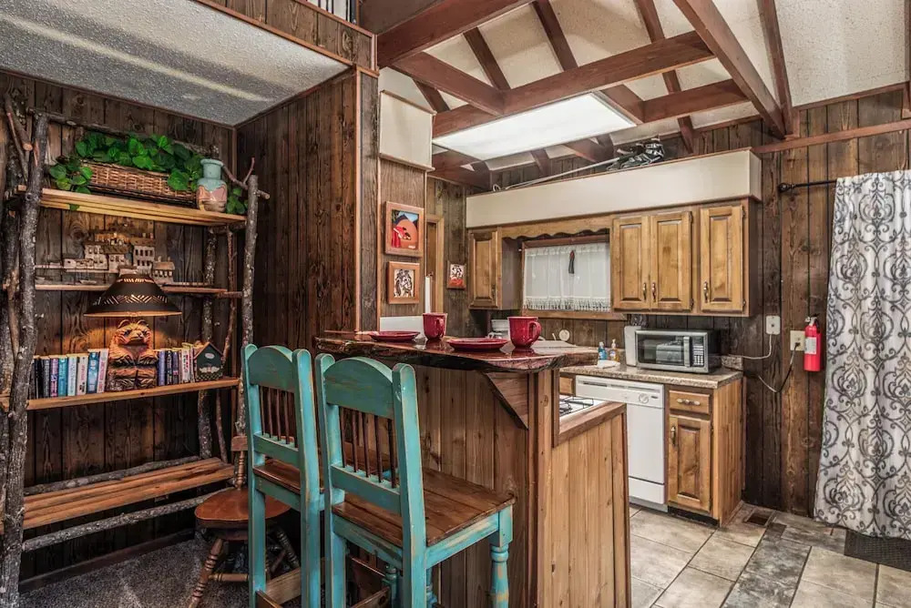 Knott Inn by Ruidoso Vacation Rentals