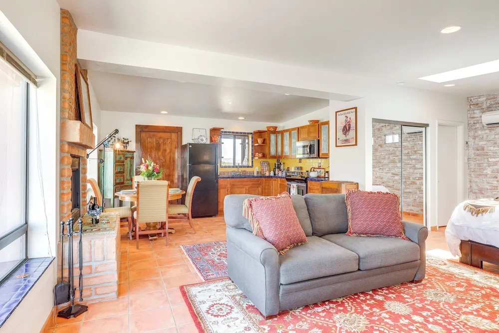 Near Hiking: Mtn-view Tucson Studio Retreat