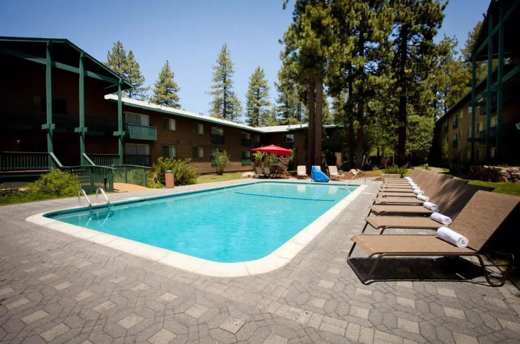 Forest Suites Resort at the Heavenly Village