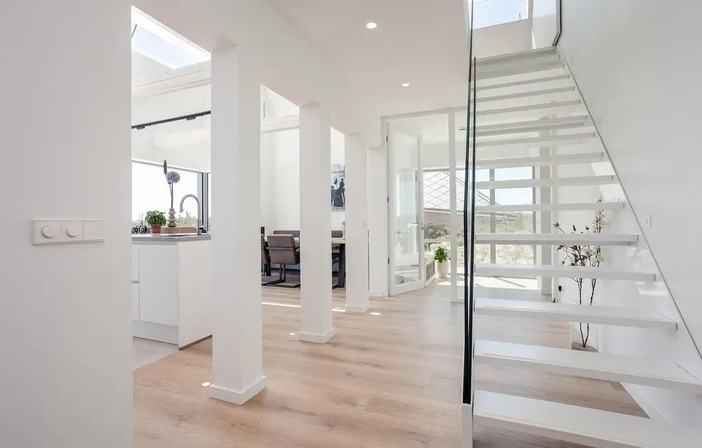 Beachhouse 24