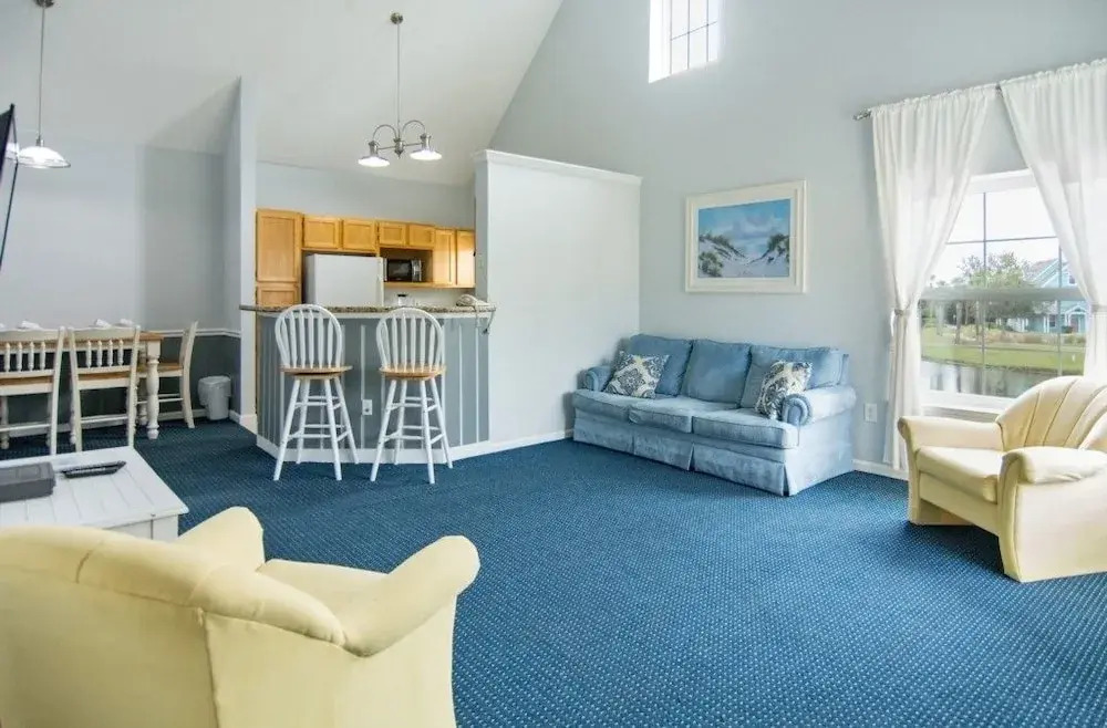 Runaway Beach Club 2202 - Three Bedroom Condo