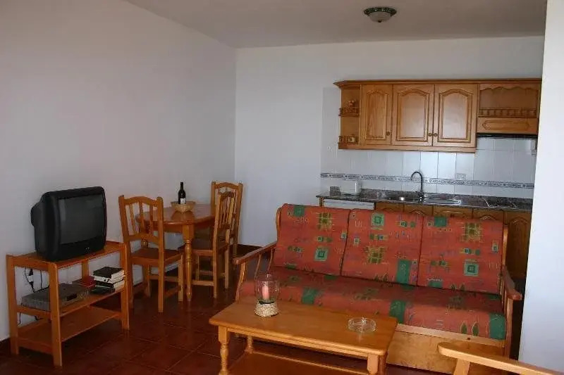 VV Los Geranios Mountain & Ocean View Apartments Tazacorte