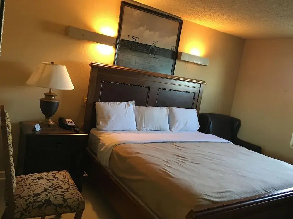 Reddy Inn and Suites