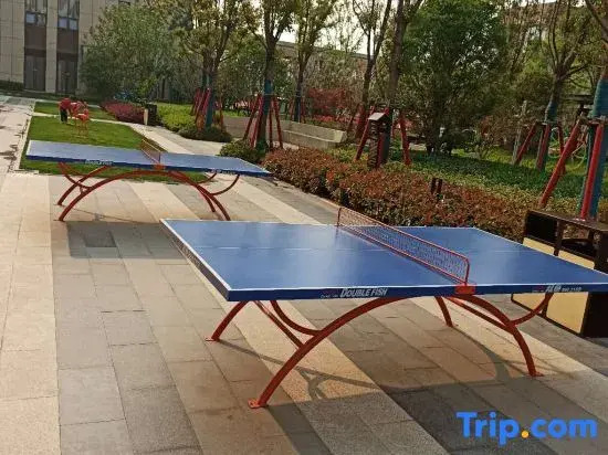 Xiangyu Light Homestay (Zhengzhou East Railway Station)