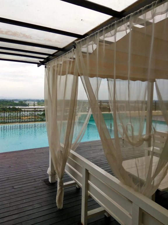 Kampar Champs Elysees, King Bed Studio unit 12A21