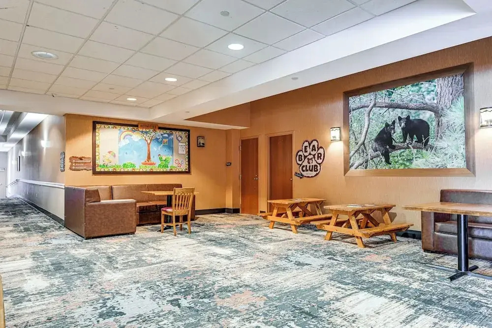 Three Bears Resort Adventure Base w/ Lake Access
