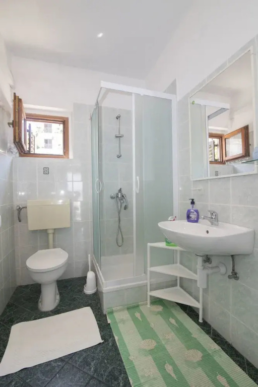 Apartments Jakov