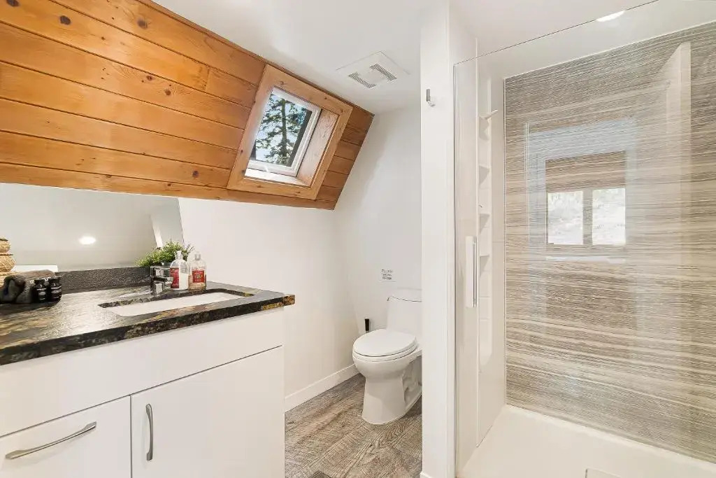 Tamarack by Avantstay Remodeled Chamberlands! Full Beach / Pool Access!