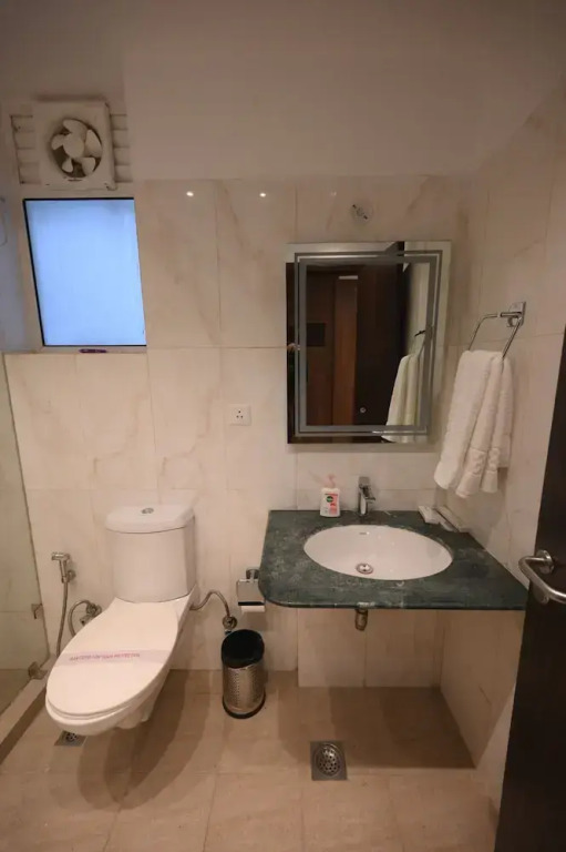 Fairvacanze Inns & Suites Lucknow
