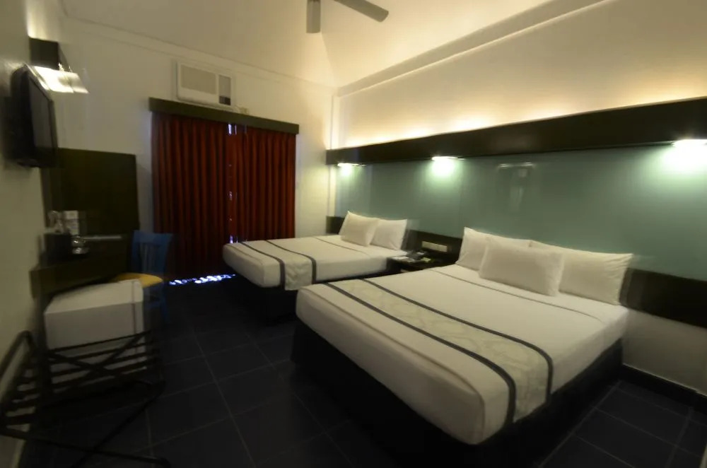 Microtel By Wyndham Puerto Princesa
