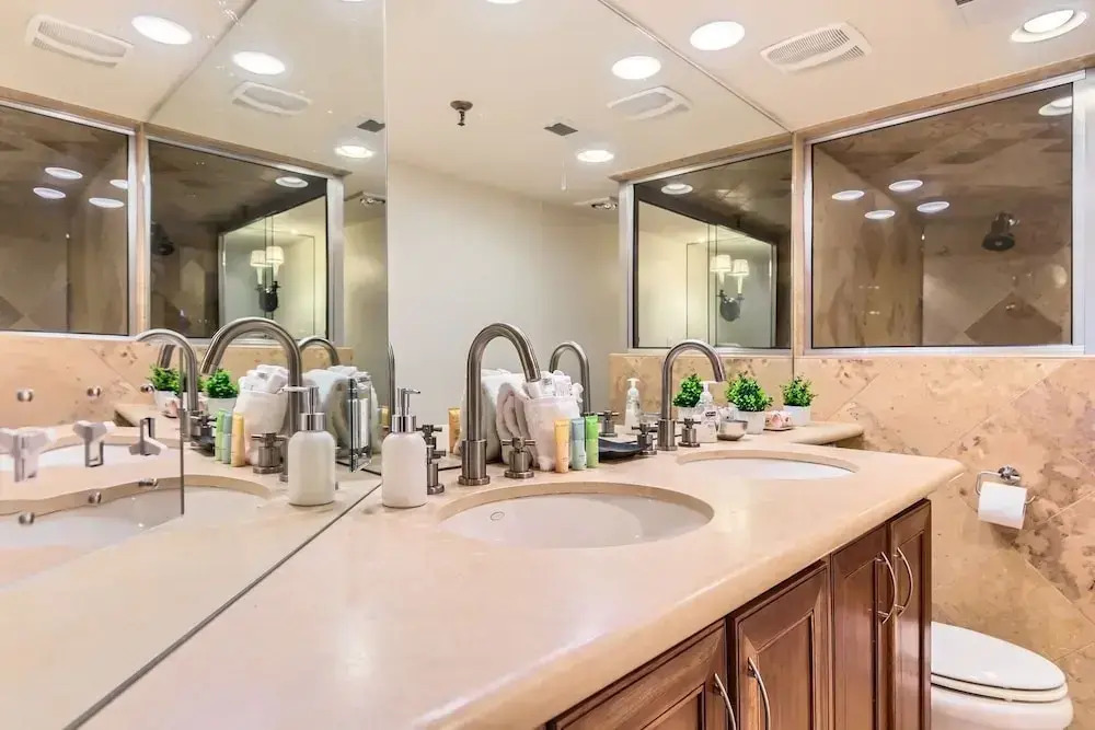 1454 Cozy Condo At Fawngrove Near Dv Base. New Hottub 2 Bedroom Condo