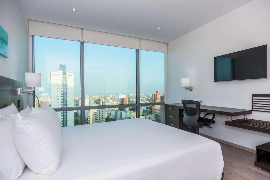 NH Collection Royal Smartsuites