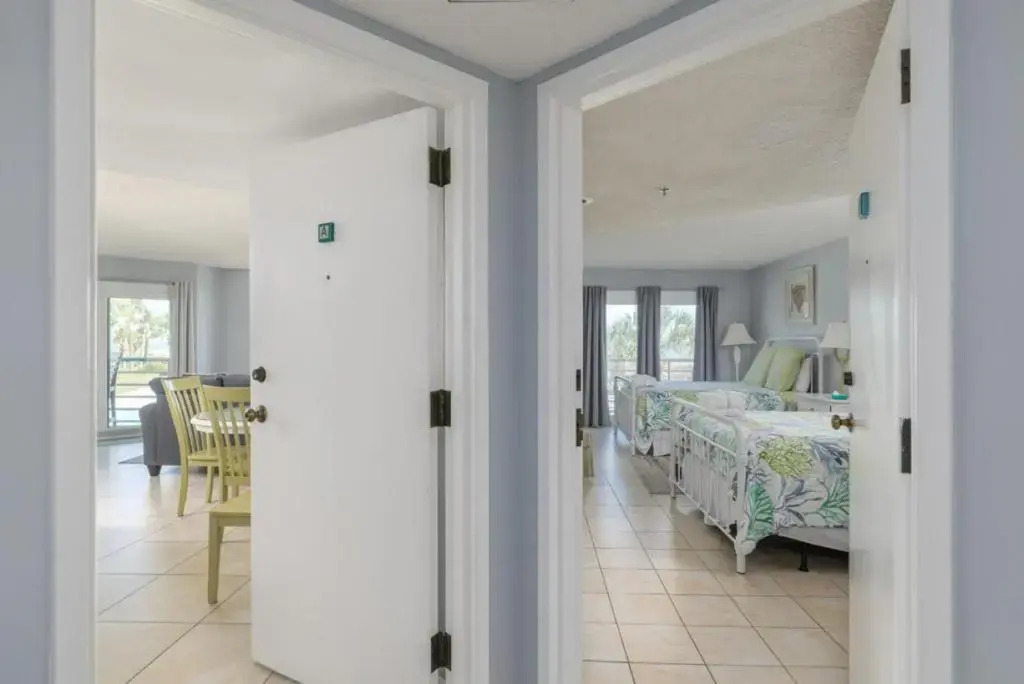 3125 Villamare