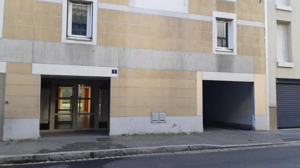 "Monplaisir", beau studio neuf, classement 2 étoiles
