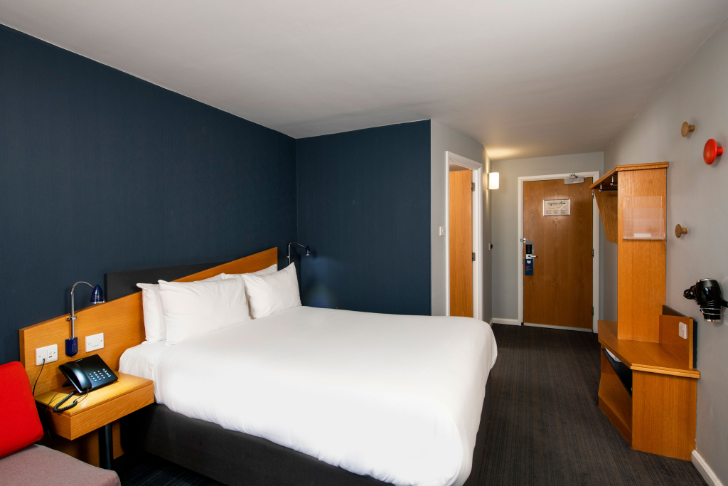 Holiday Inn Express Gloucester - South by IHG