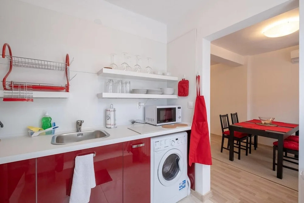Fm Deluxe 1 Bdr Apartment With Balcony Lz