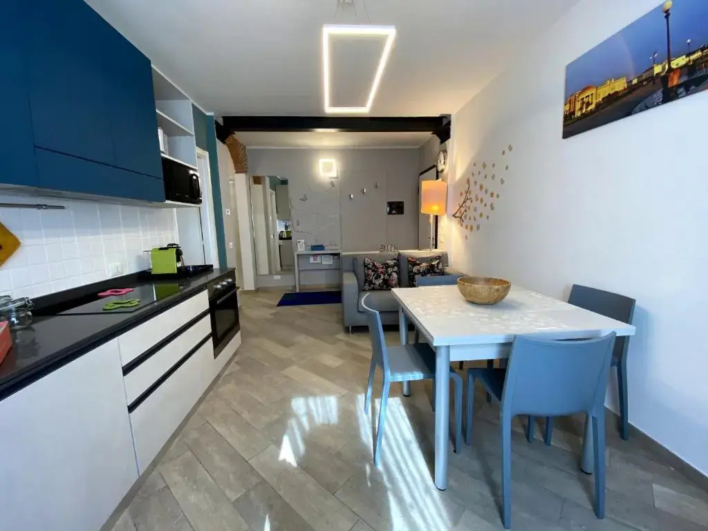 Suite Livorno - in Borgo Apartment