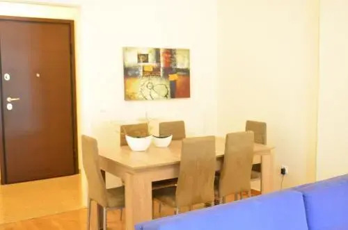 Flat 4 bedrooms 1 bathroom - Athens