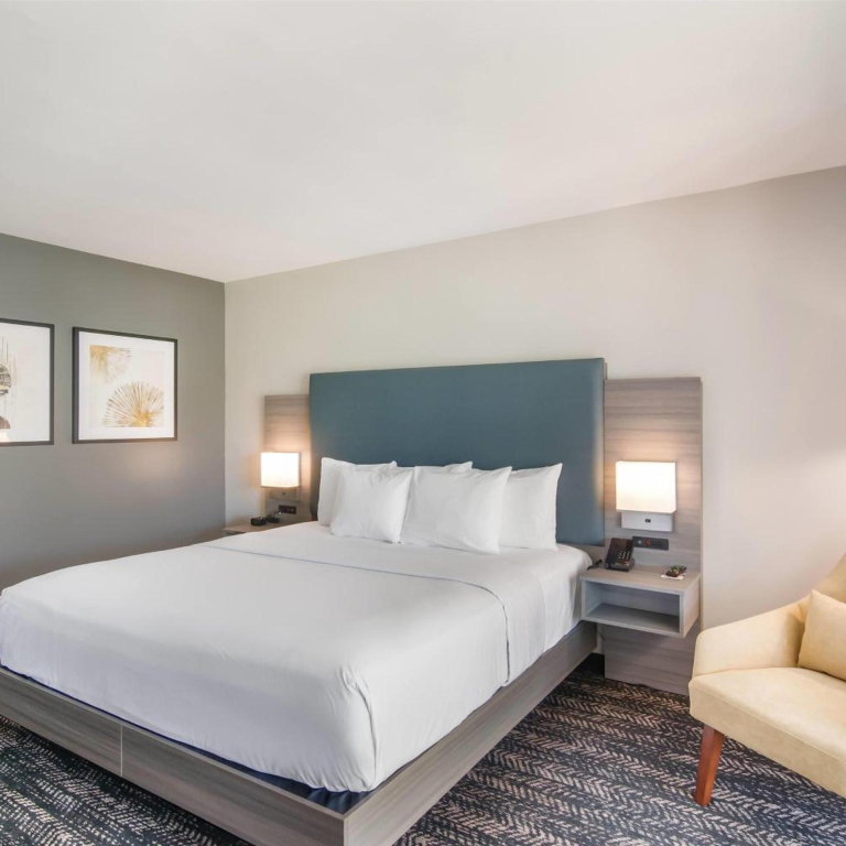 Hourglass Hotel, Trademark Collection by Wyndham