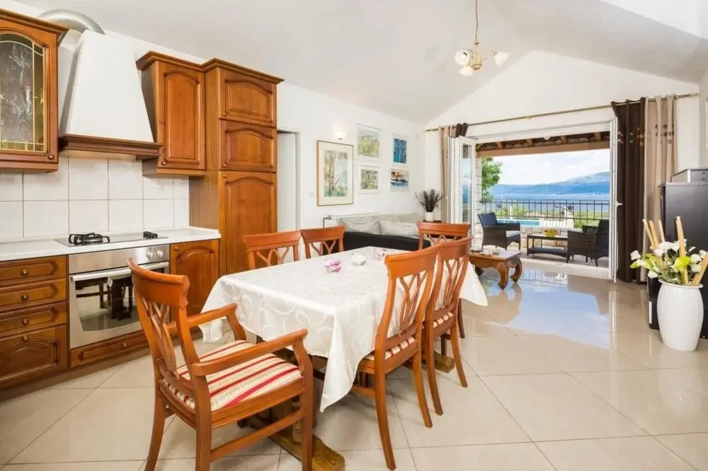 Villa Agape - Three Bedroom Villa With Swimming Pool ID Direct Booker 3613