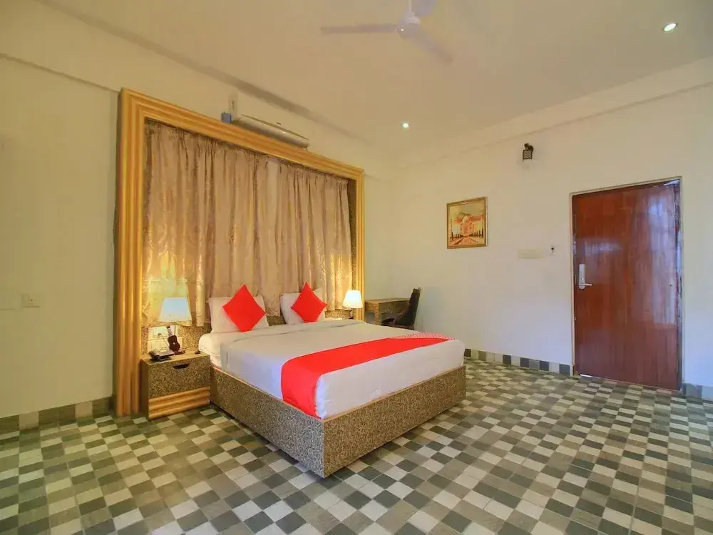 New Milestone Hotel