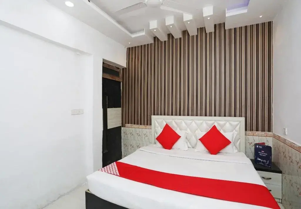 Tripathi Guest House by OYO Rooms