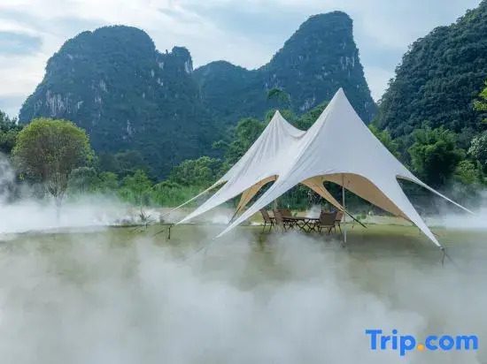 Yangshuo Lotus Pond Night Villa
