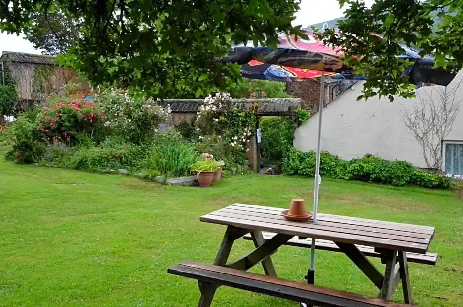 The Royal Oak Inn
