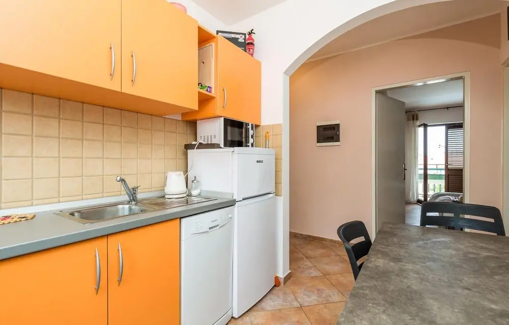 Awesome Home In Banjol