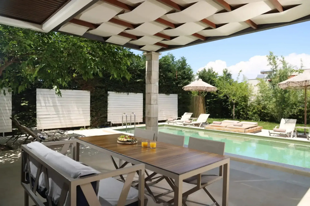 W Villas Halkidiki