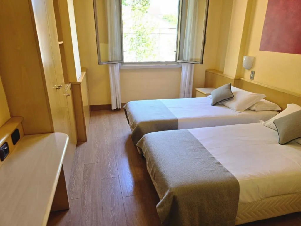 Mokinba Hotels SantAmbroeus