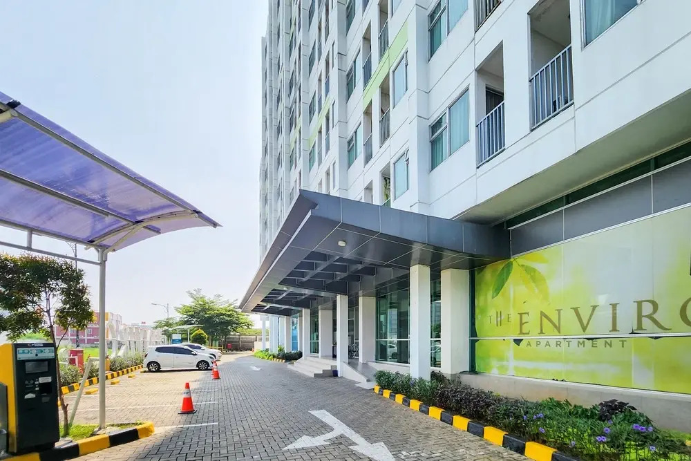 RedLiving Apartemen Enviro - Aurora Rooms