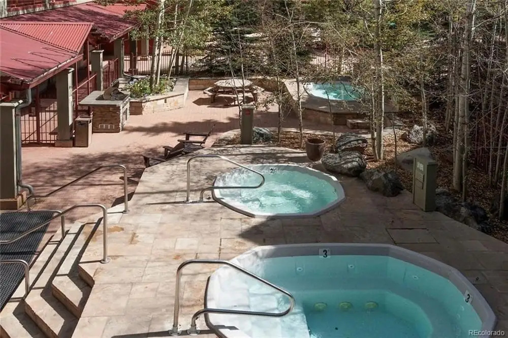 8231 Silver Mill 2 Bedroom Condo by RedAwning
