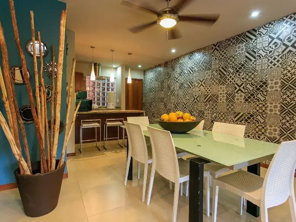 Nolita 204 Wonderful 2 Bedroom 5th Av by RedAwning