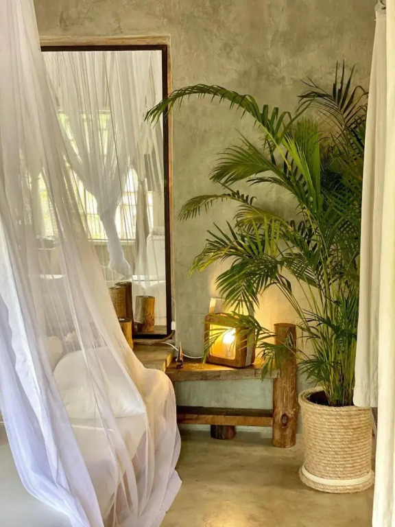 Rock and Sea Resort
