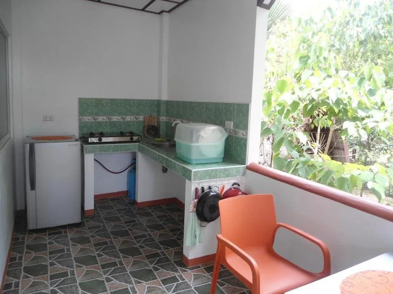 Menchus Pension House