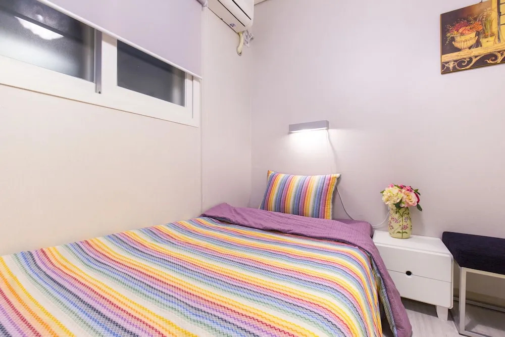 Oh Blue Guesthouse