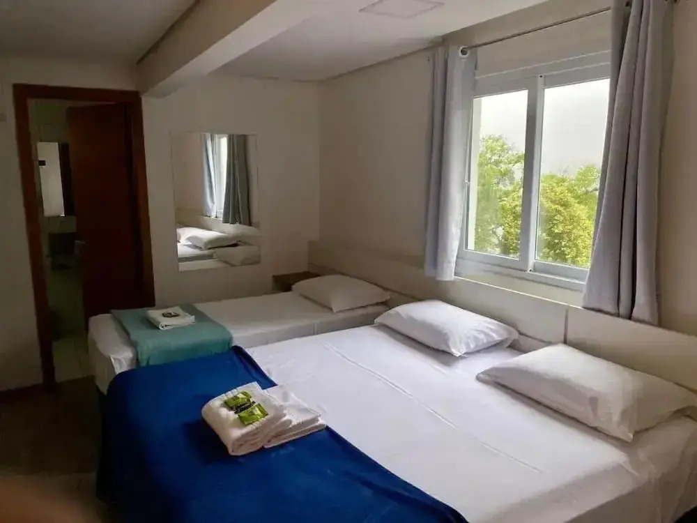 Hotel Golden Hills