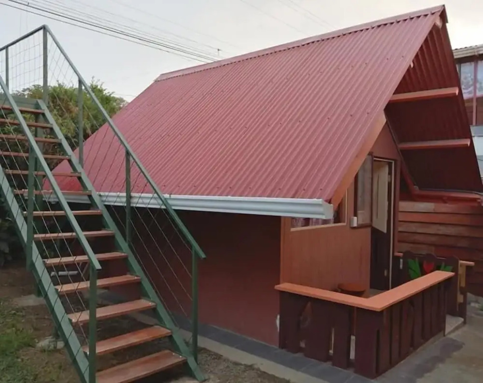 Pensión y Cabinas Colibrí B&B Costa Rica