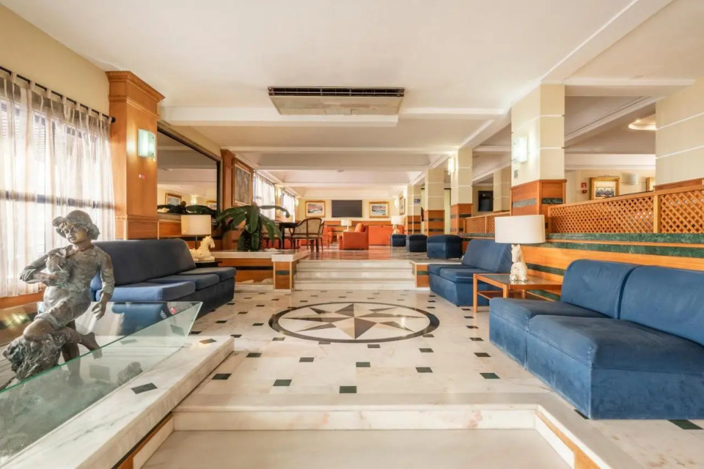 Baía Beach Hotel