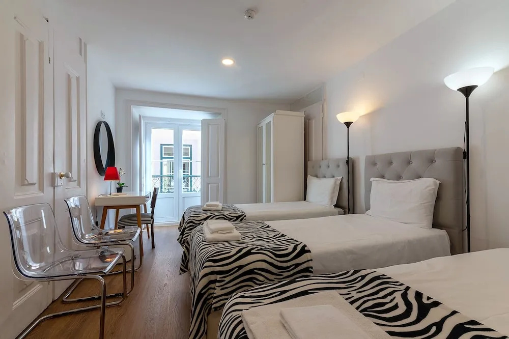 Bairro Alto Palace Special for Groups up to 24 guests