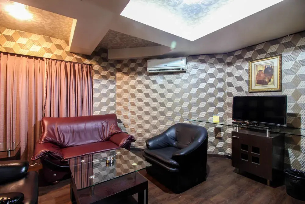 Fabhotel Savoy Suites Mumbai Airport