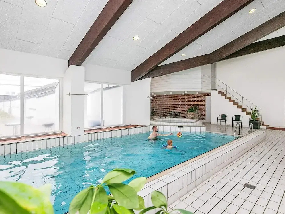 6 person holiday home in Blokhus-By Traum