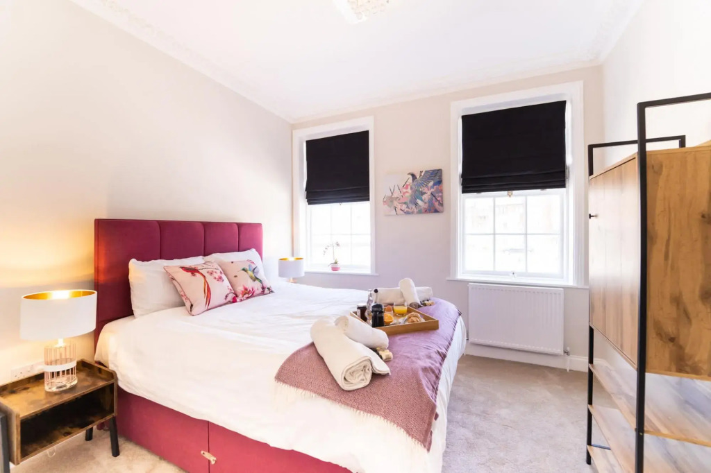 King Street Residence - 2 Bedrooms - Parking - Town Centre ⭐ ⭐⭐⭐⭐