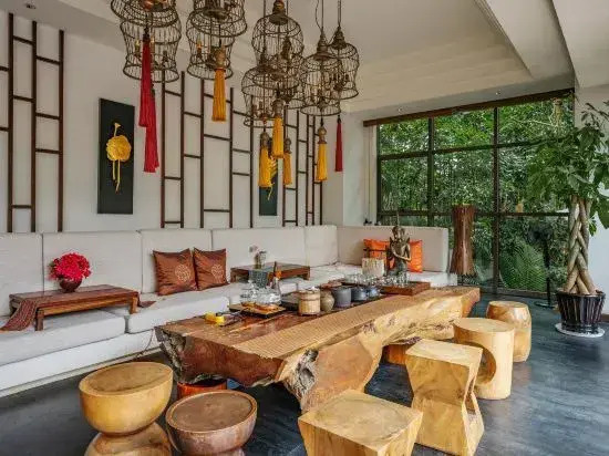 Phoenix Perches Reserve Villa