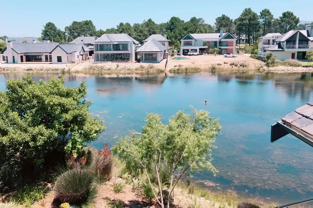 Pearl Golf Lodges